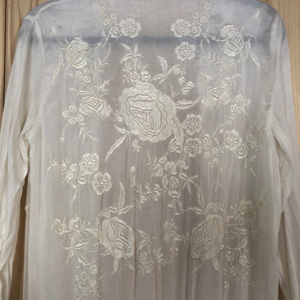 Off White Kimono w/ Fringe and Embroidered Flowers - Picture 8 of 12